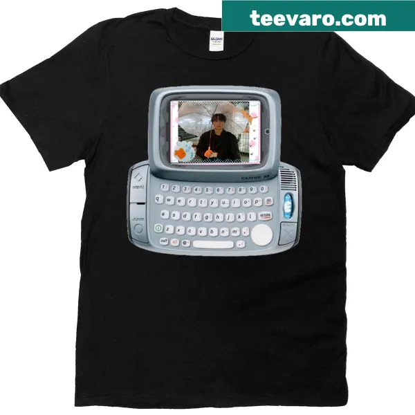 Creative T-shirt featuring a design by Roh Jaewon Namgyu.