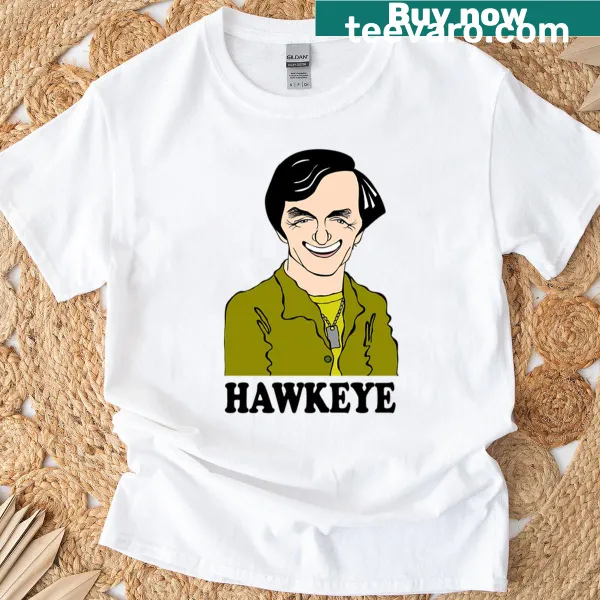 Graphic T-shirt featuring fan art inspired by the classic show 'Mash'
