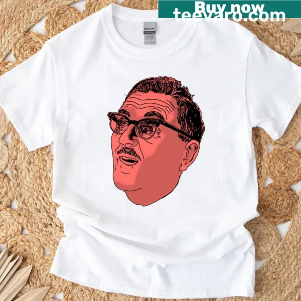 T-shirt featuring a creative design inspired by Pink Floyd's 'The Barber'