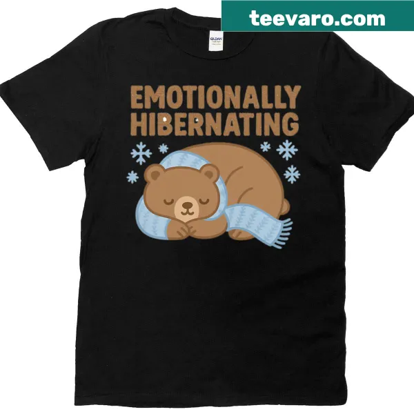 Cozy winter bear illustration t-shirt