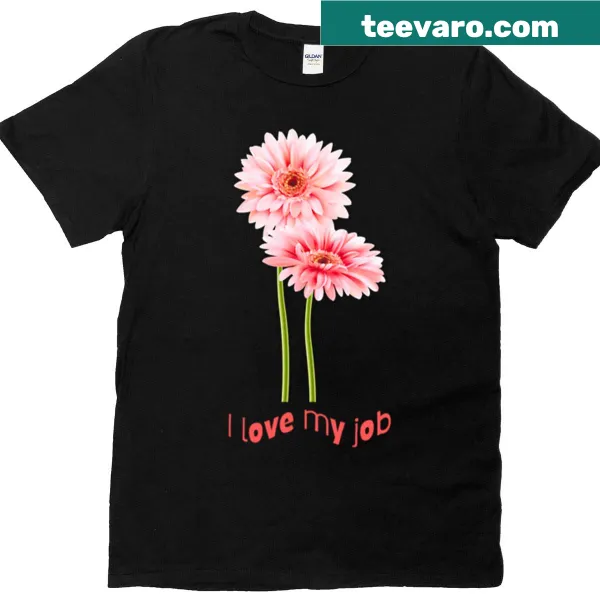 T-shirt with gerbera floral design and text expressing love for teaching