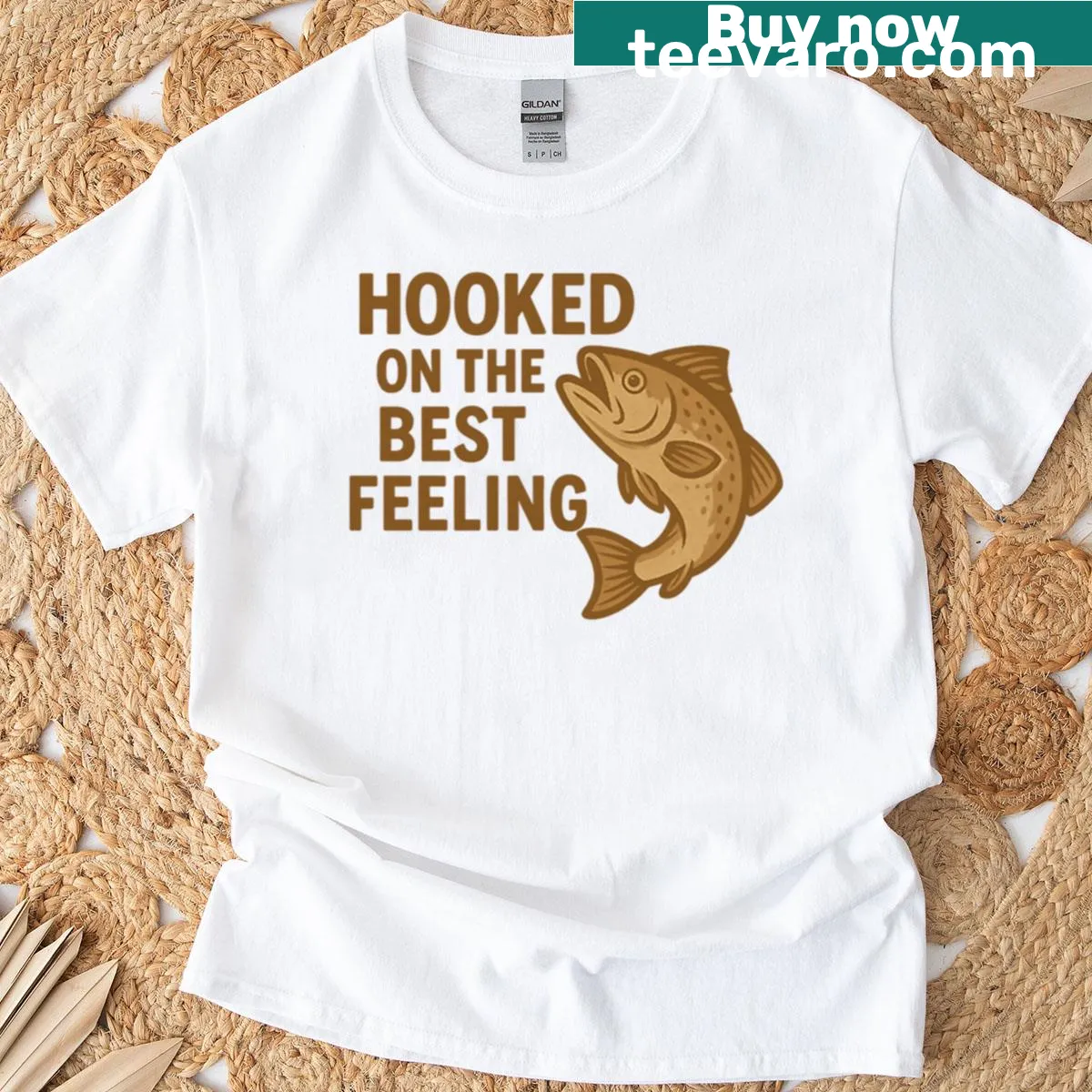 Vintage fishing design with the phrase 'Hooked On The Best Feeling' on a T-shirt — on a men's t-shirt
