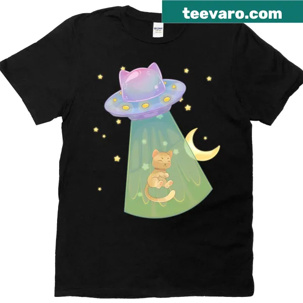 Cute T-shirt with a cat and UFO design representing alien abduction