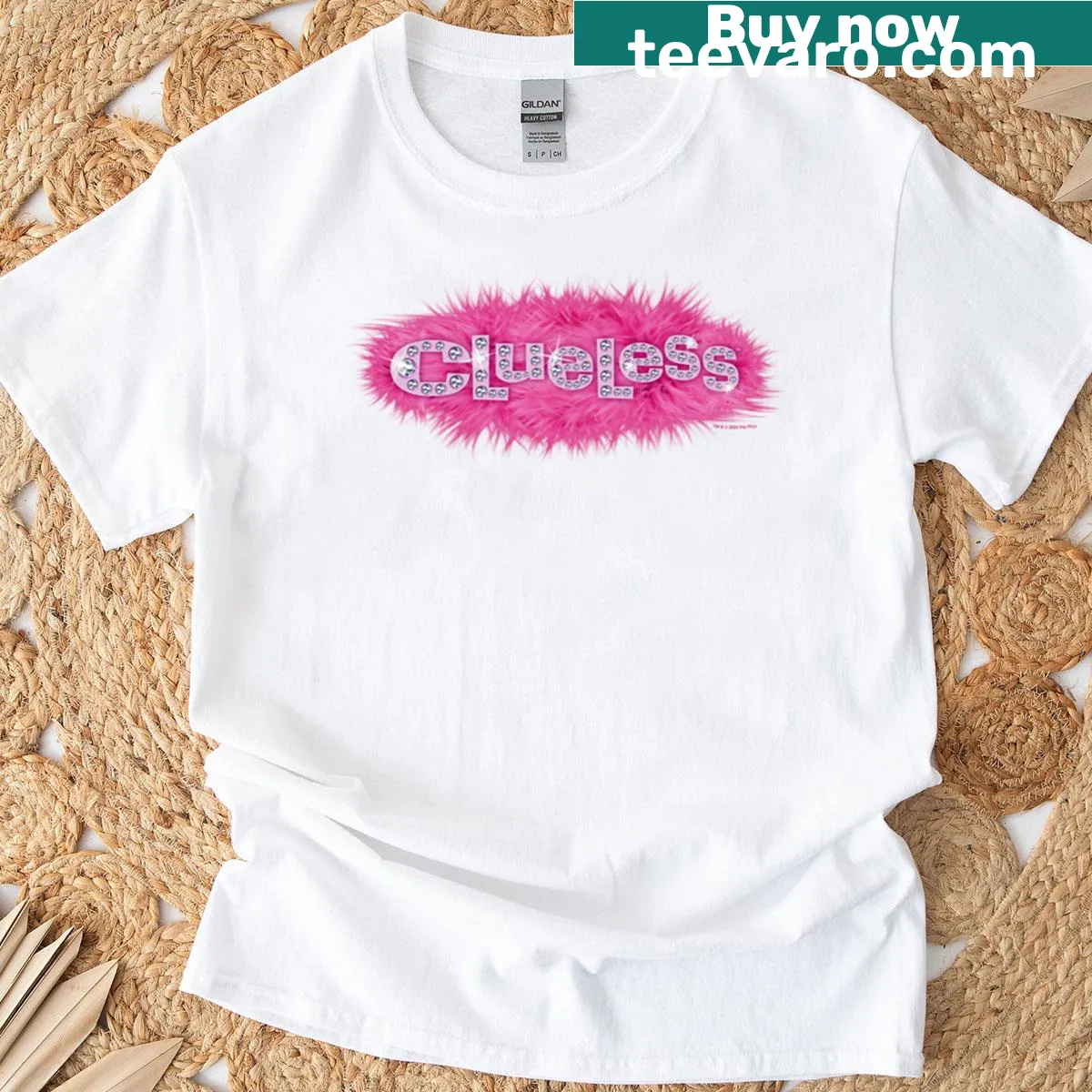 Iconic Clueless design with big text and furry logo on a t-shirt — on a men's t-shirt