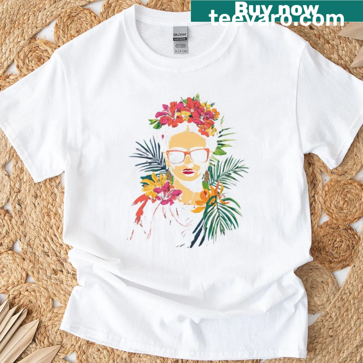 Illustration of Frida Kahlo on a tribute t-shirt — on a men's t-shirt