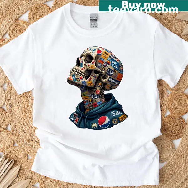 Minimalist oversized T-shirt featuring Skully logo
