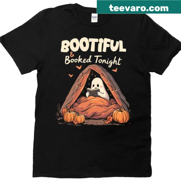 Cute ghost reading a book cartoon T-shirt