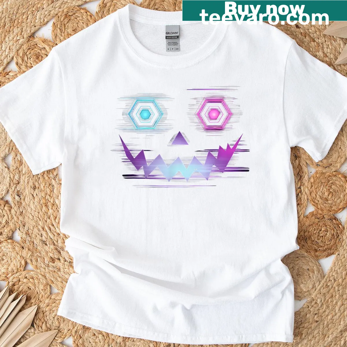 Cartoon jack-o'-lantern face design for Halloween. — on a men's t-shirt