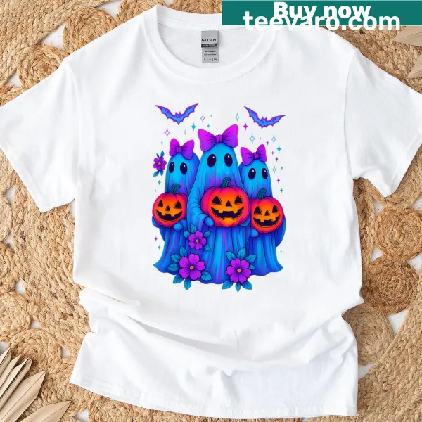 Cute Halloween t-shirt with a ghost and pumpkin design