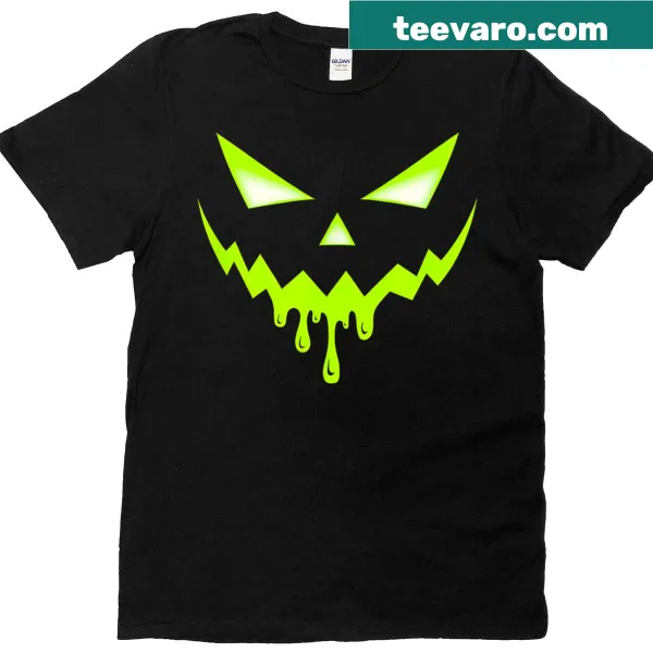 T-shirt with a jack-o'-lantern face for Halloween