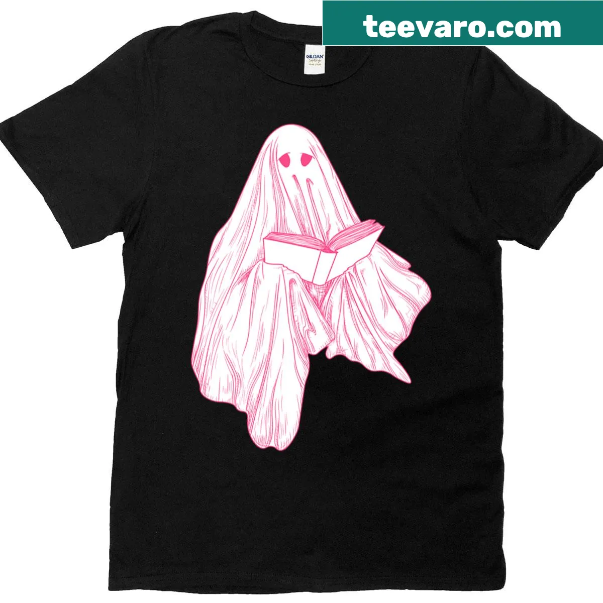 Adorable pink ghost t-shirt surrounded by horror-themed books — on a men's t-shirt