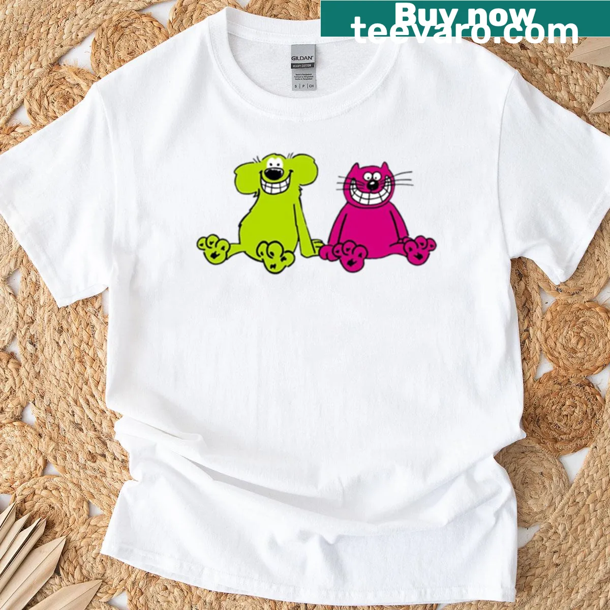 Playful cartoon characters Roobarb and Custard on T-shirt. — on a men's t-shirt
