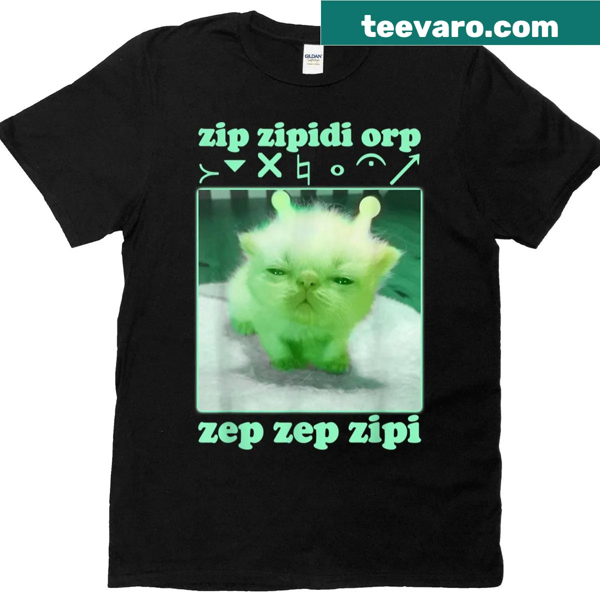 Funny alien cat graphic on kids T-shirt — on a men's t-shirt