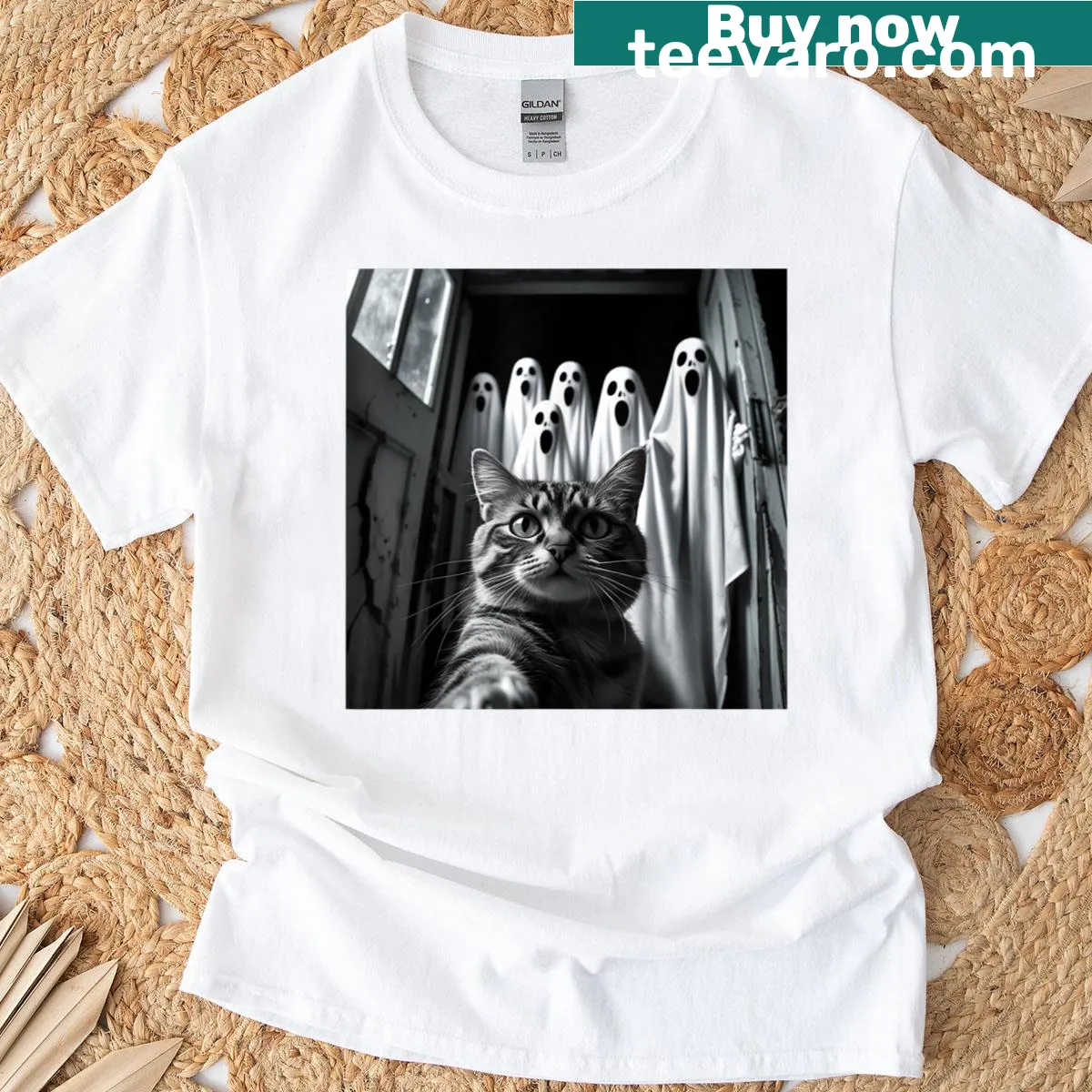Cartoon cat selfie with a ghost on a Halloween T-shirt — on a men's t-shirt