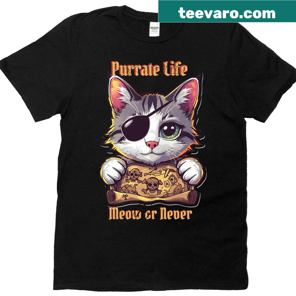 Oversized T-shirt with a cute pirate cat and treasure map illustration — on a men's t-shirt