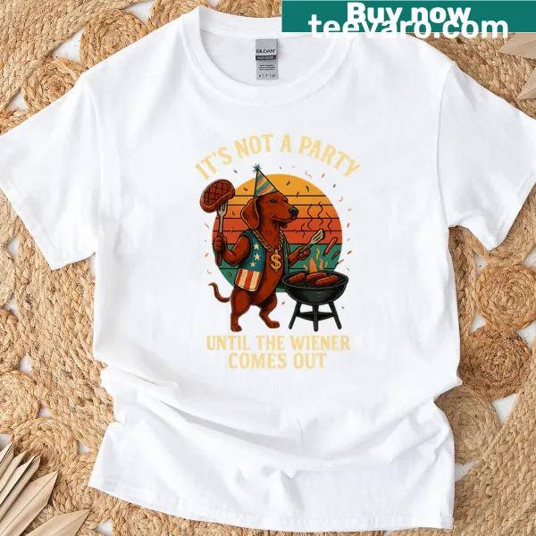 Oversized t-shirt with funny BBQ design and the phrase about wieners