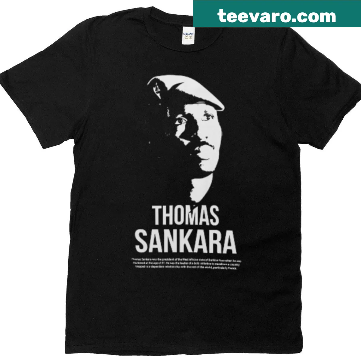 Vintage Drle De Vie Thomas Sankara Art t-shirt — on a men's t-shirt