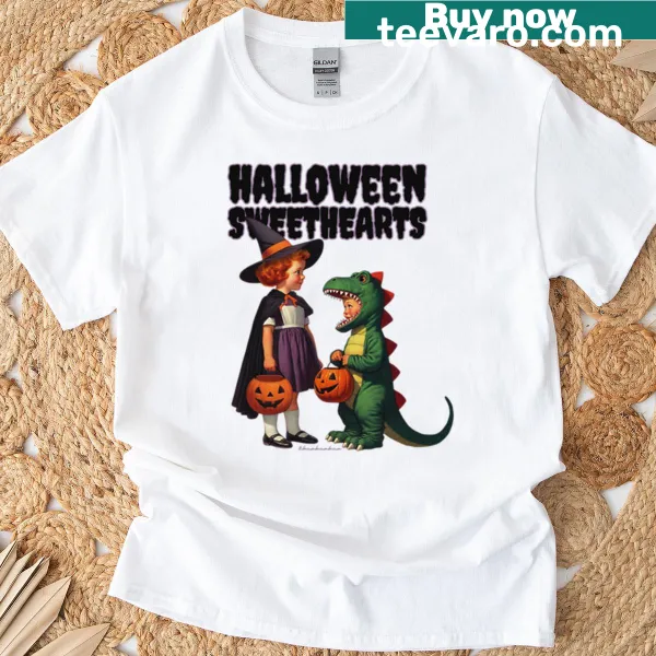 Cute Halloween T-shirt with sweethearts illustration