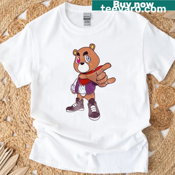 T-shirt with the phrase 'Hold Hand' in a cute font