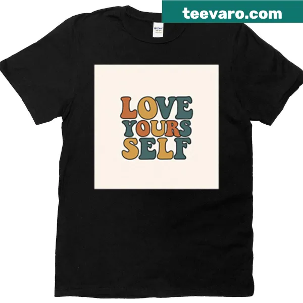 Oversized t-shirt with retro typography design saying 'Love Yourself'