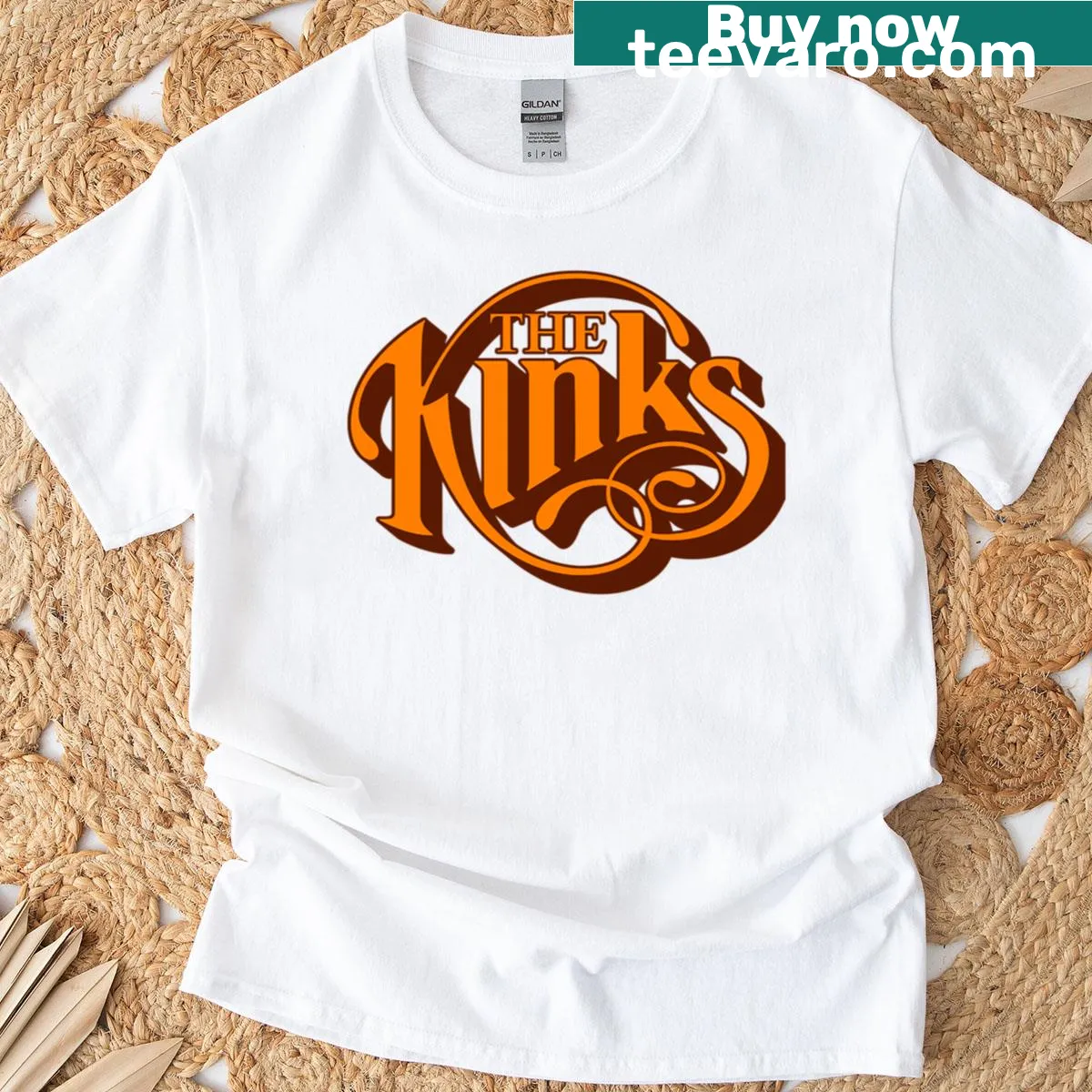 T-shirt featuring bold typography of The Kinks band name — on a men's t-shirt
