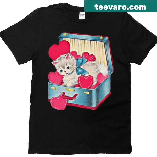Vintage t-shirt featuring a cat with hearts