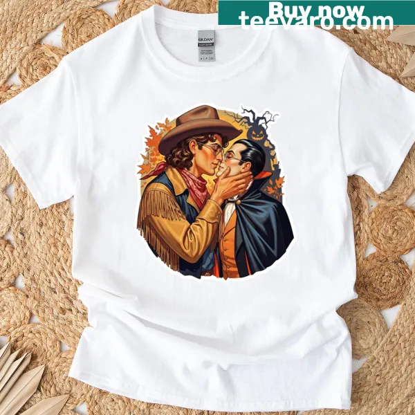 Oversized t-shirt with a nostalgic vintage Halloween design