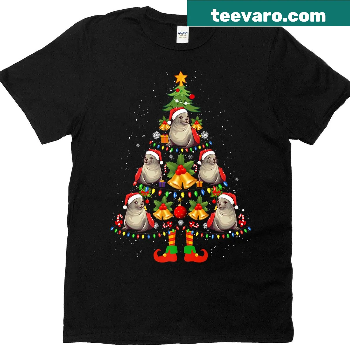 Hawaiian monk seal in Santa hat Christmas t-shirt — on a men's t-shirt