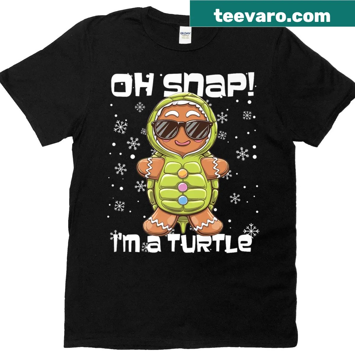 Cute cartoon gingerbread man dressed as a turtle for Christmas — on a men's t-shirt