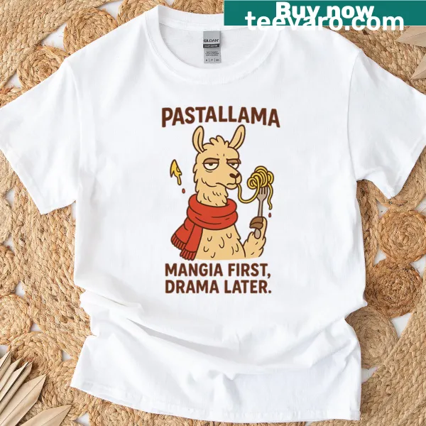 Silly Italian llama with spaghetti mane graphic T-shirt