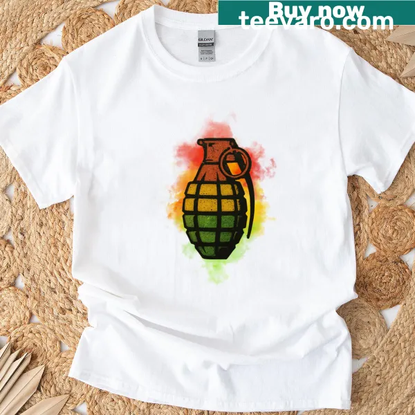 Illustration of a grenade with Rasta colors on a t-shirt
