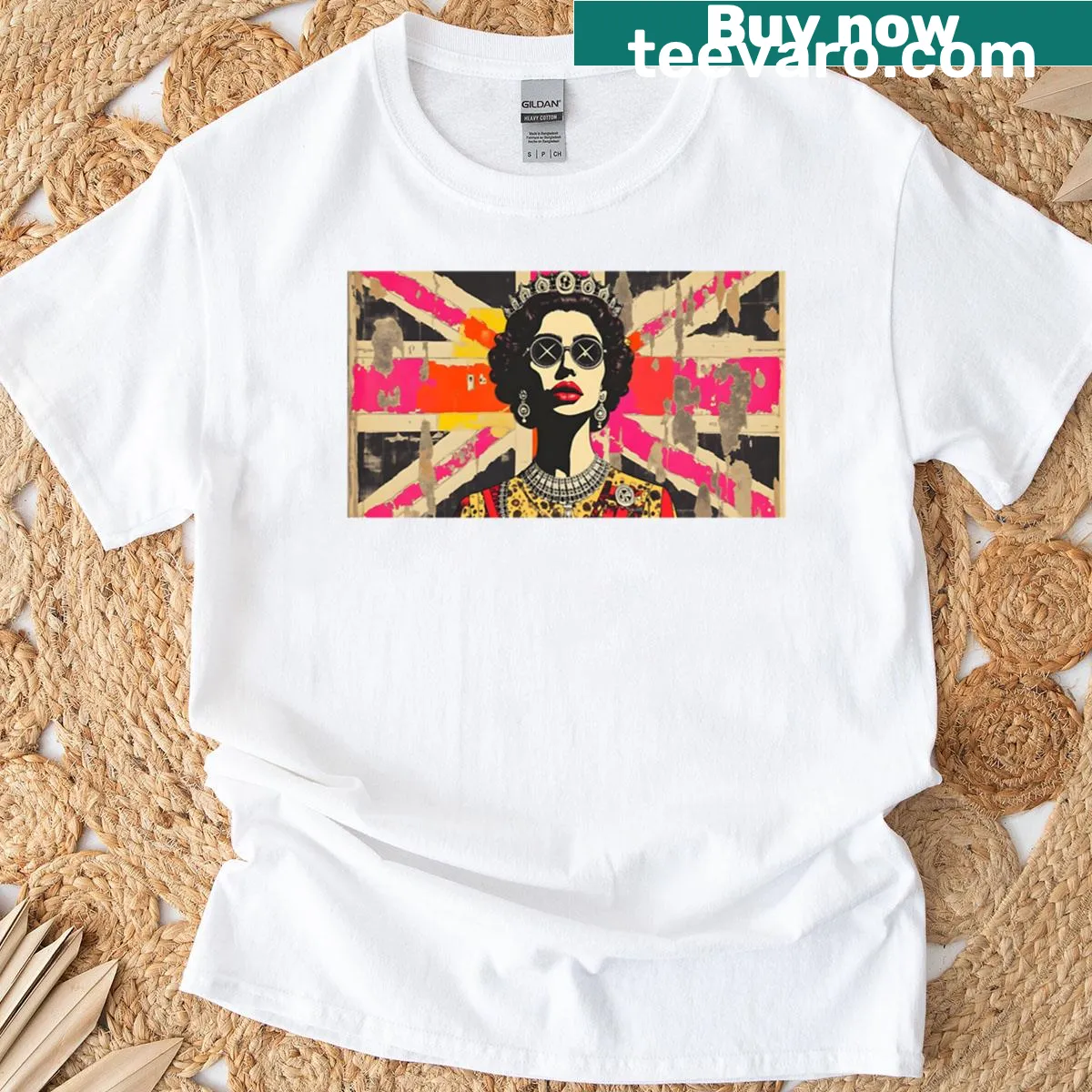 Classic badge-style t-shirt with 'God Save The Queen' text — on a men's t-shirt