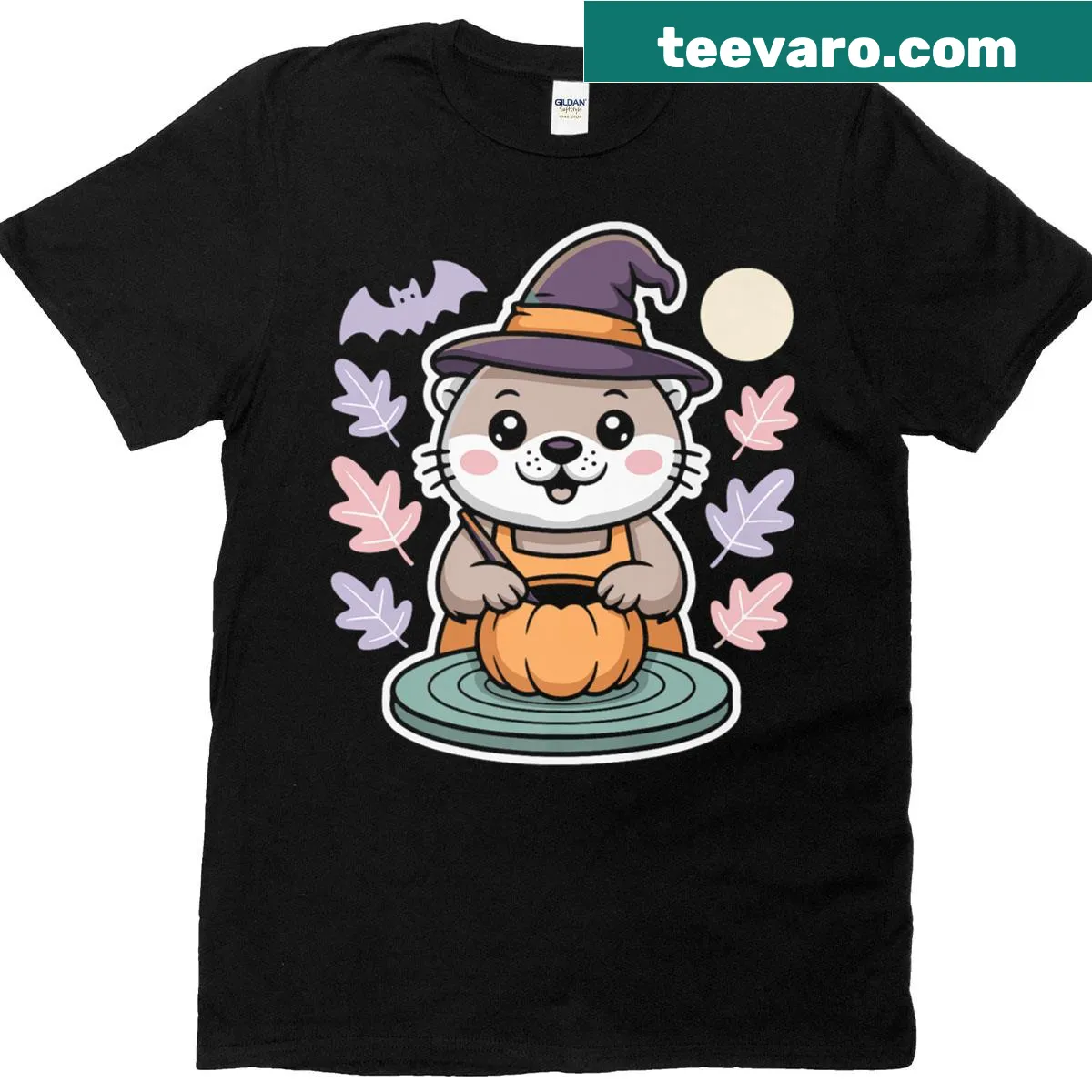 Cute Halloween T-shirt featuring an otter making pumpkin pottery with bats — on a men's t-shirt