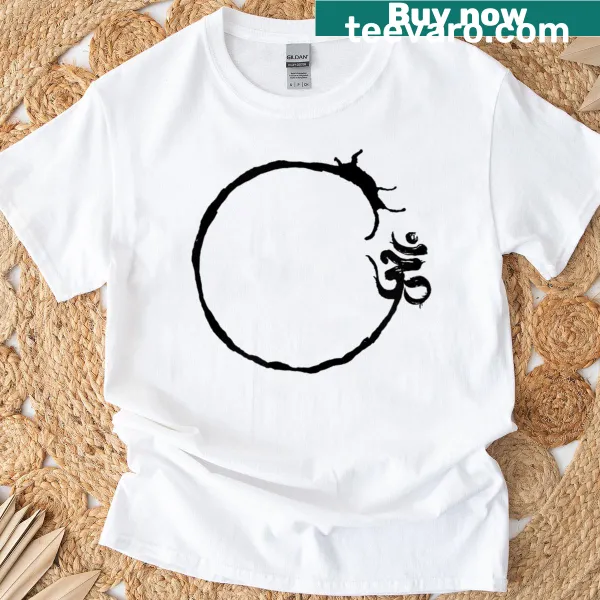 T-shirt with Alien Om Sanskrit design