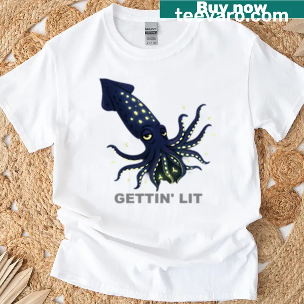 Playful T-shirt featuring a Humboldt squid and 'Gettin Lit' text