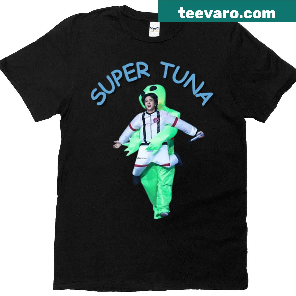 Oversized Kpop concert T-shirt with alien tour graphics — on a men's t-shirt