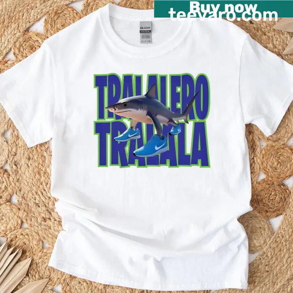 Oversized T-shirt with the playful phrase 'Tralalero Tralala.'