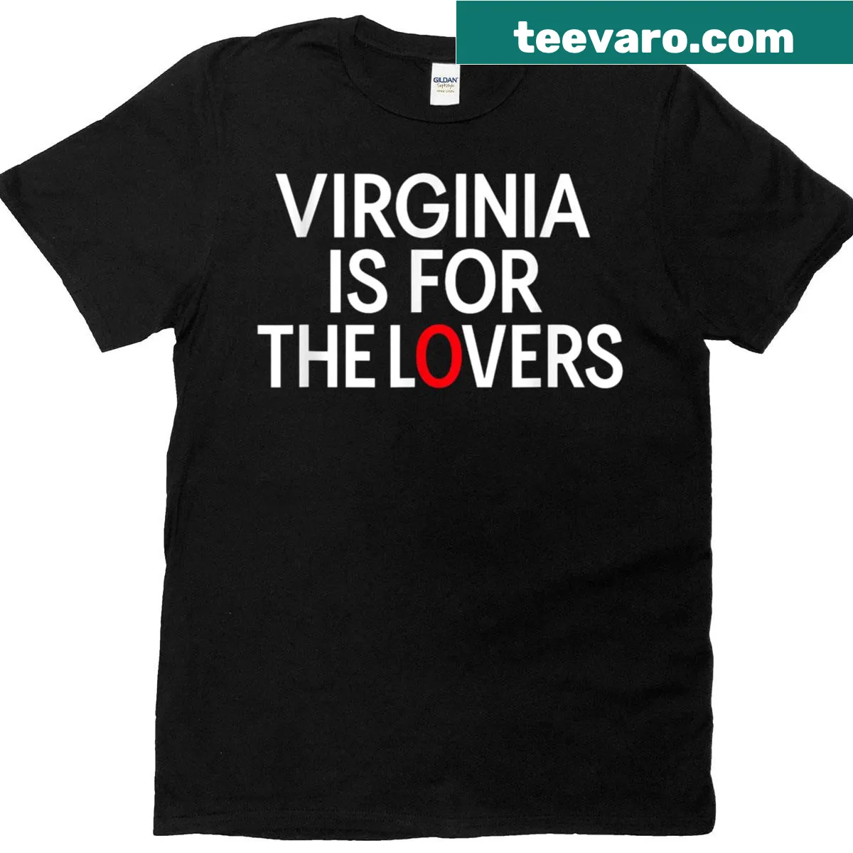 Vintage T-shirt with the phrase 'Virginia Is For The Lovers' in classic style. — on a men's t-shirt