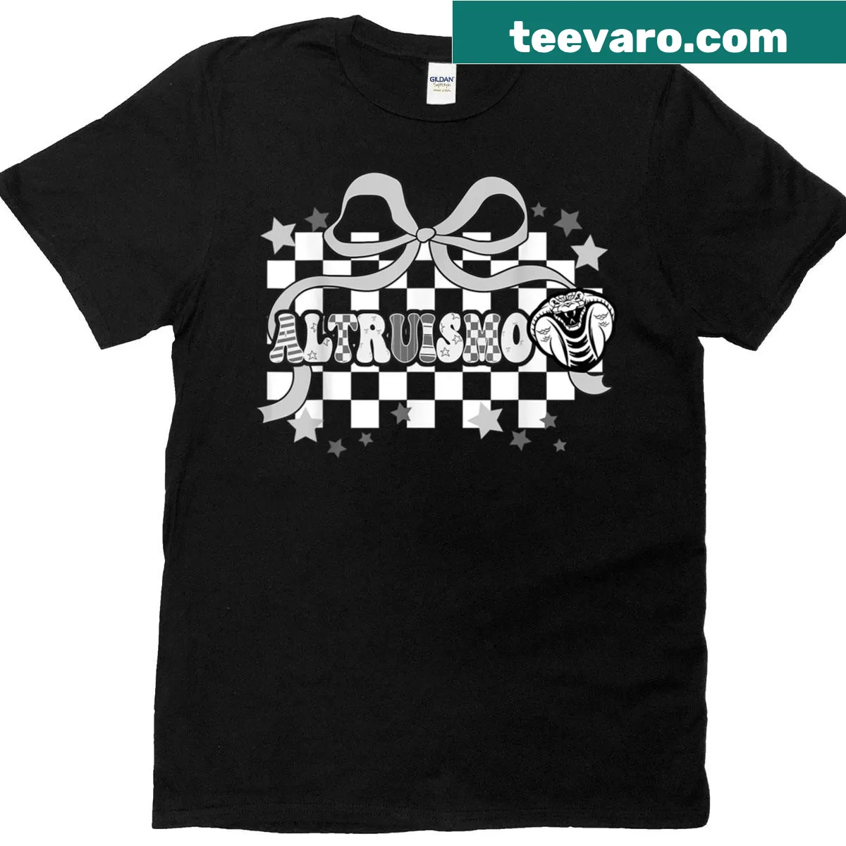 Vintage mascot design t-shirt with Altruismo Coquette text — on a men's t-shirt