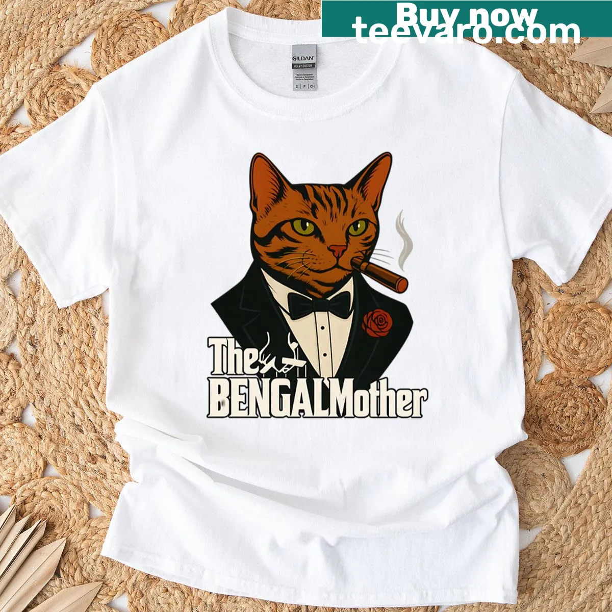 Illustration of a mafia cat in a suit with a cigar on a t-shirt — on a men's t-shirt