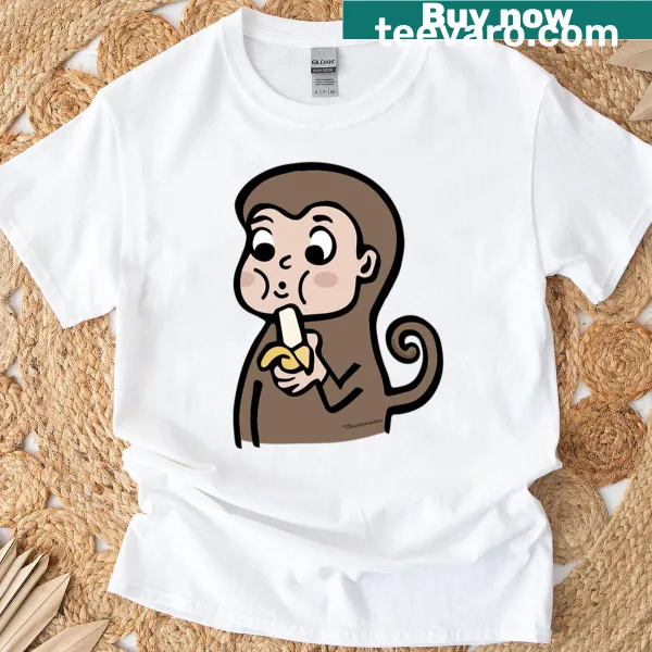 Adorable jungle animals in costumes on a t-shirt for kids.