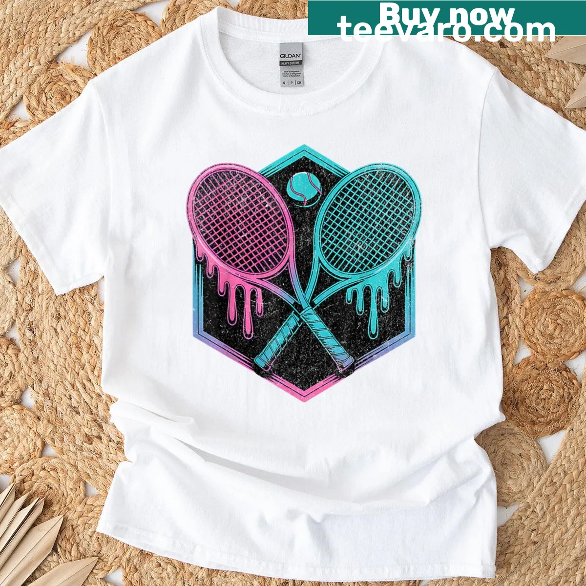Illustration of tennis rackets with a dripping design on a T-shirt — on a men's t-shirt