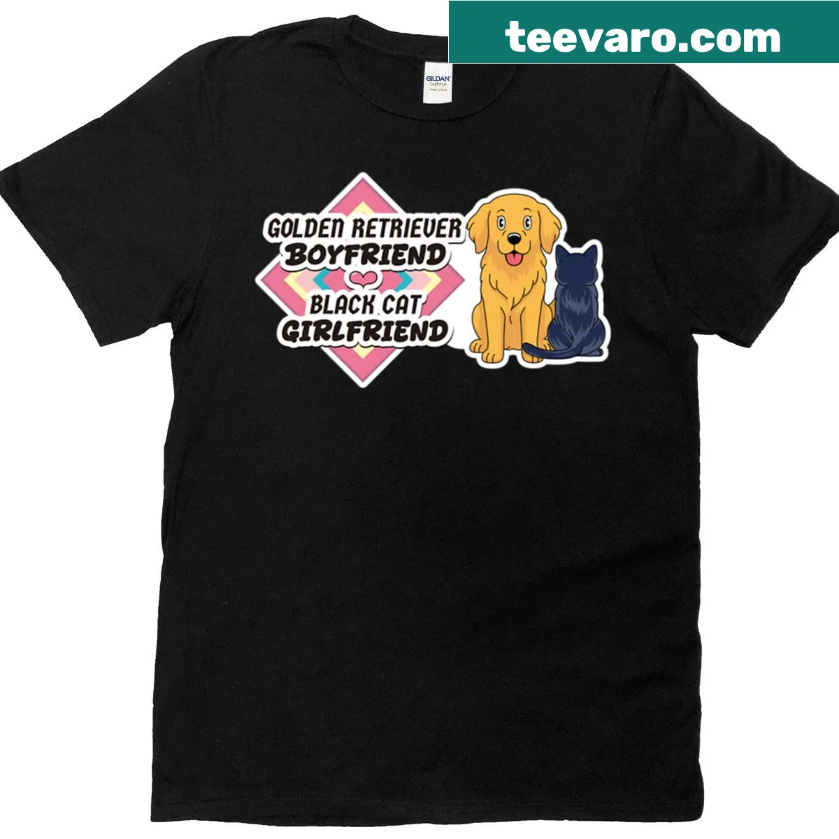 Illustration of a golden retriever and black cat couple design on T-shirt — on a men's t-shirt