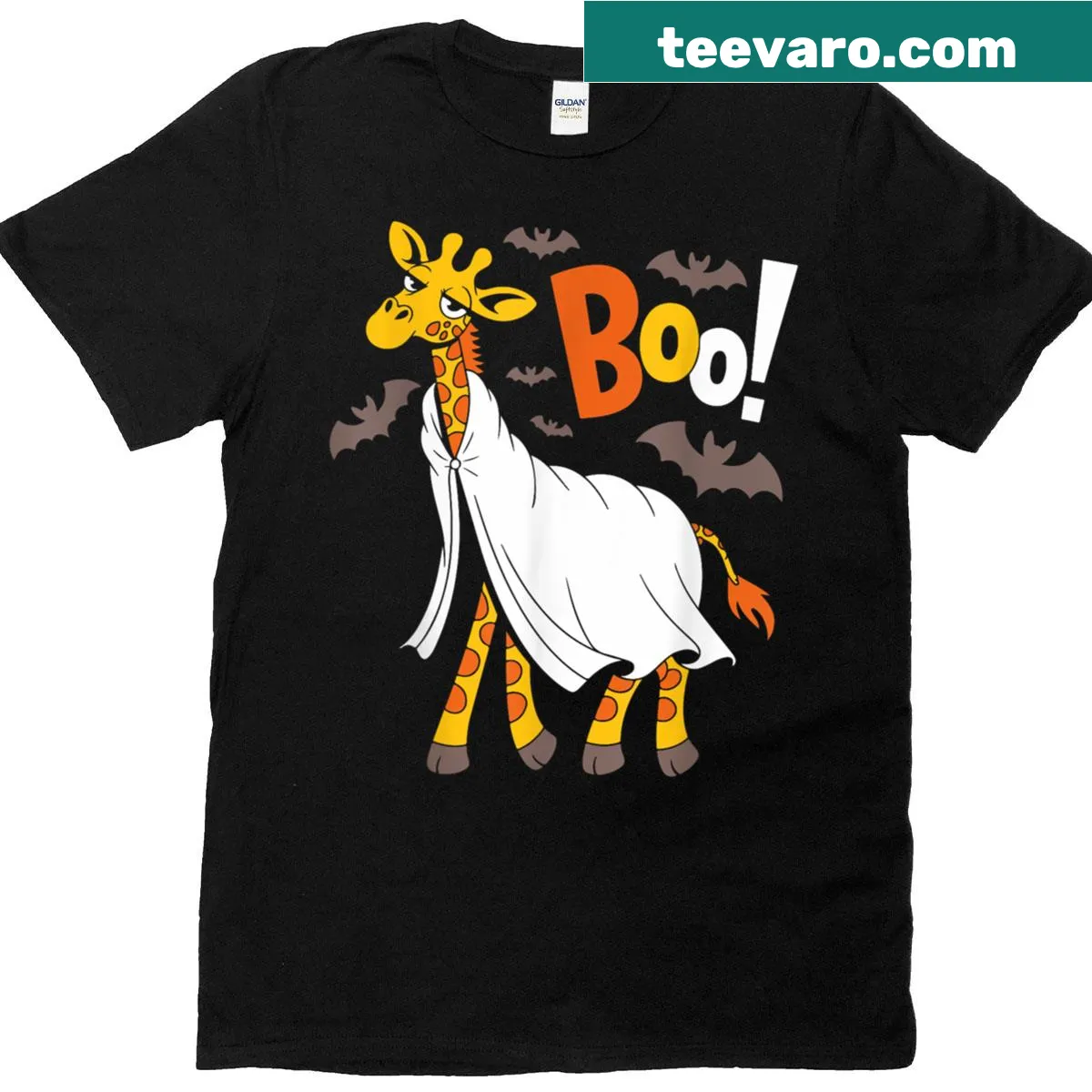 Cartoon Halloween giraffe in costume with pumpkins and ghosts t-shirt — on a men's t-shirt