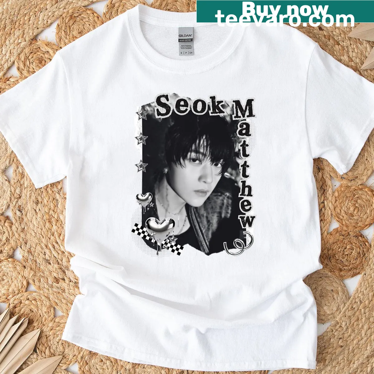 Minimalist t-shirt with Seok Matthew's black and white portrait. — on a men's t-shirt