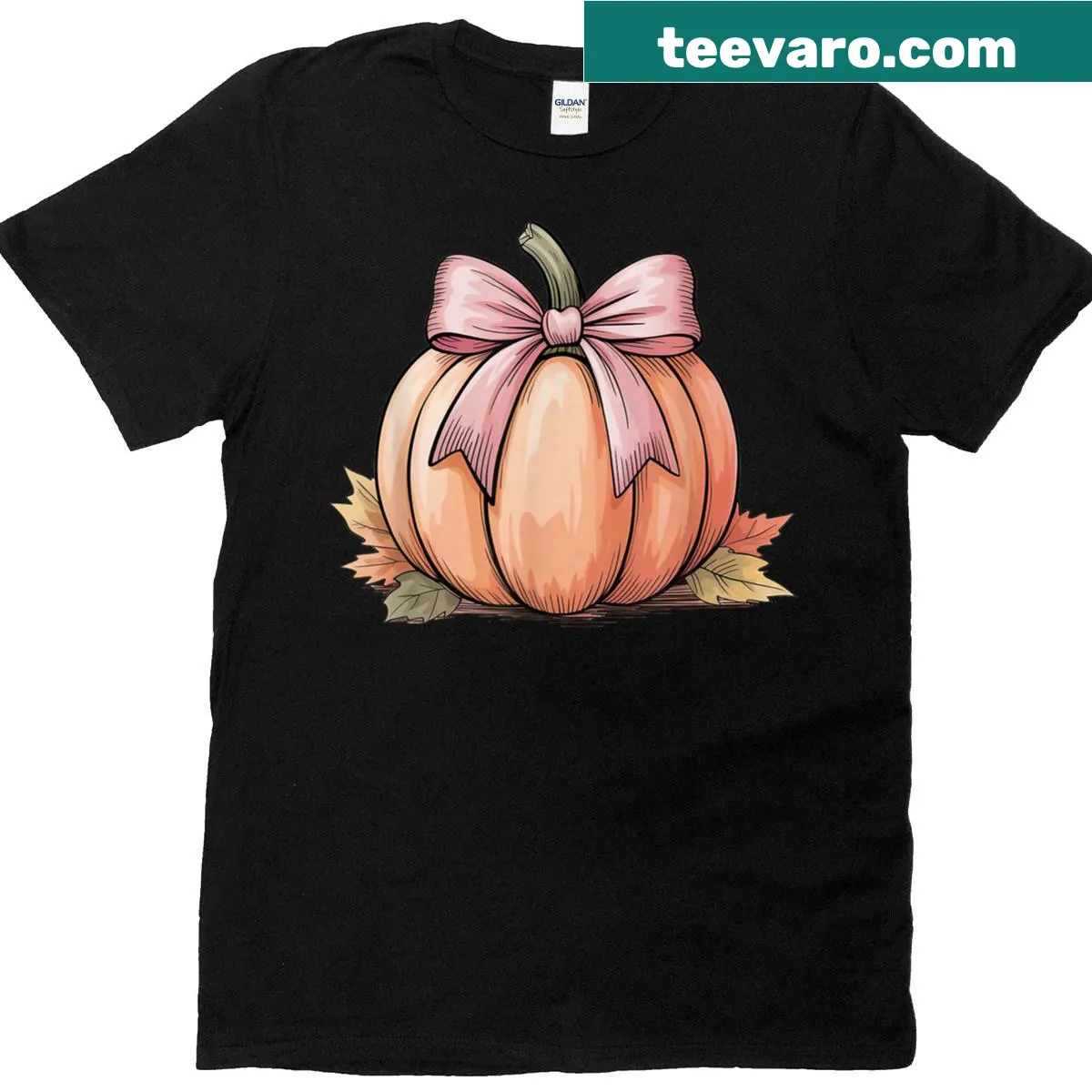Illustrated pumpkin with pink bow on a Halloween-themed T-shirt for women — on a men's t-shirt