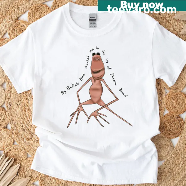 Minimalist design on the Marcus 3 T-shirt