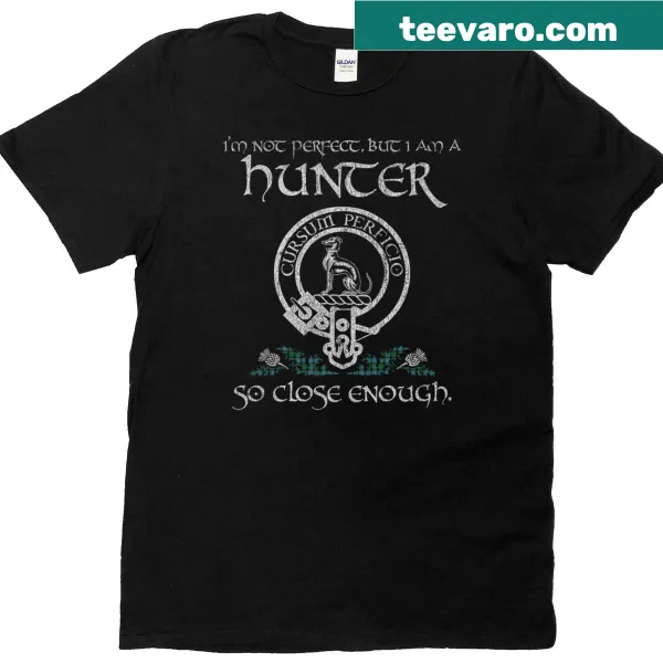 Vintage-style T-shirt featuring Hunter clan name