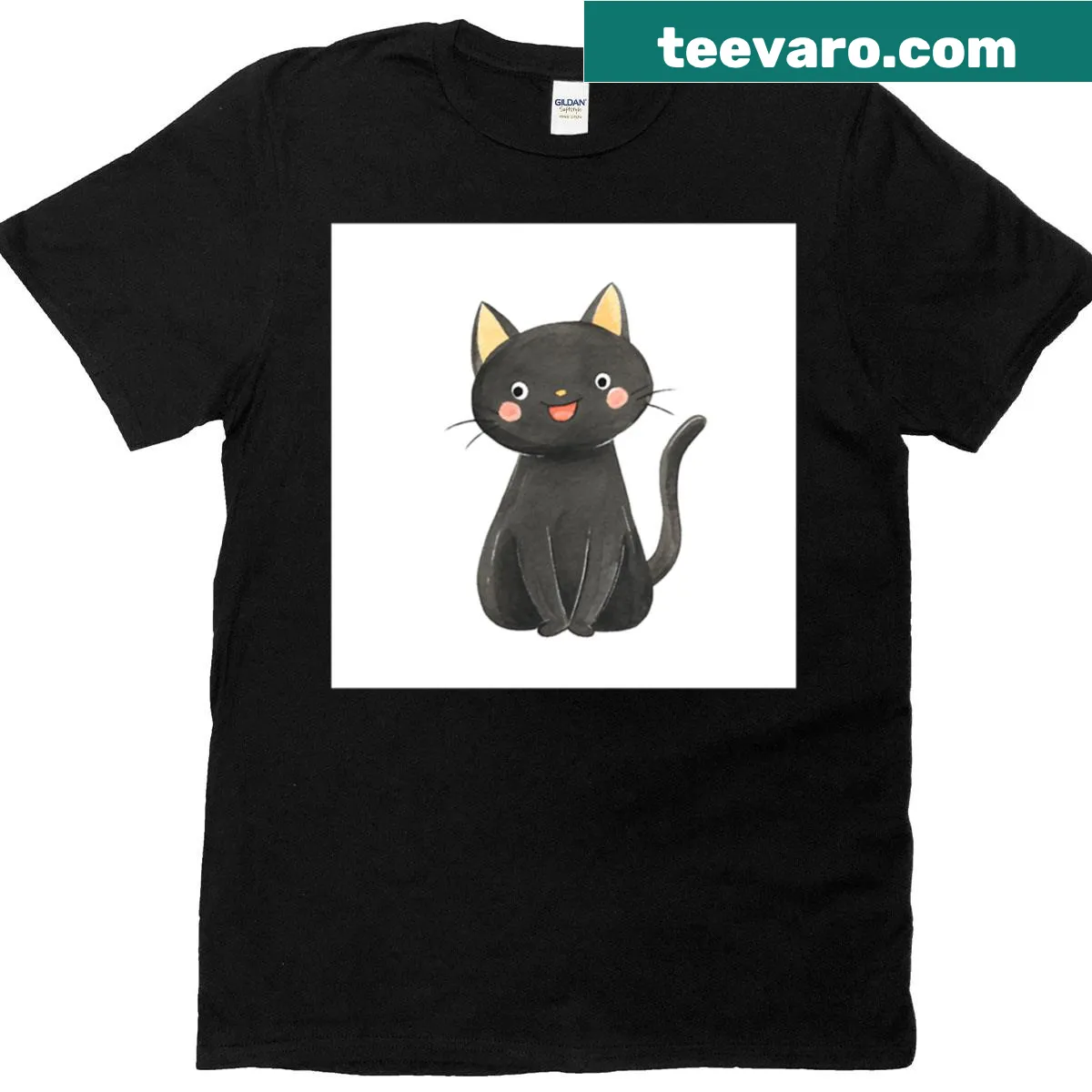 Cheerful smiling cat graphic on a casual t-shirt — on a men's t-shirt