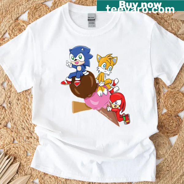 T-shirt featuring Sonic and friends design for gaming fans.